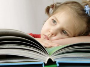 Как помочь ребенку с диагнозом “дислексия” (неспособность к чтению)