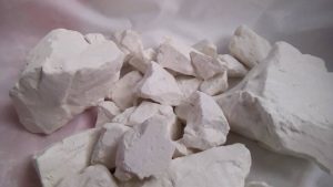 Kaolin (Каолин (сорт белой глины - силикат алюминия)