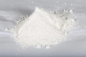 Kaolin (Каолин (сорт белой глины - силикат алюминия)