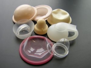 Барьерные методы контрацепции (иллюстрации)