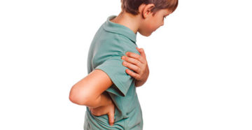 Симптомы болезни - боли в спине у ребенка